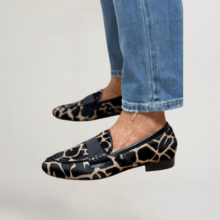 Hildemor | Giraffe-print loafers with black leather trim