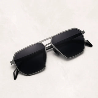 Konrad | Lunettes de soleil de précision en titane