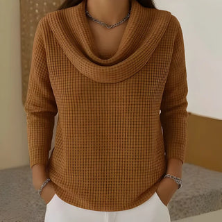 Amber | Pull chaud en maille gaufrée à élégant col drapé
