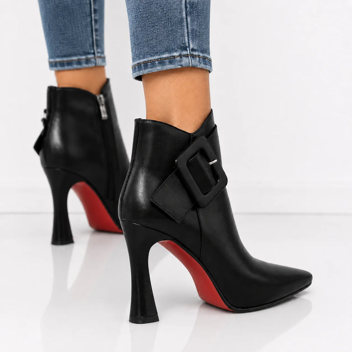 Lorraine | Bottines à talon et grande boucle