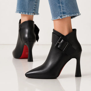 Lorraine | Bottines à talon et grande boucle
