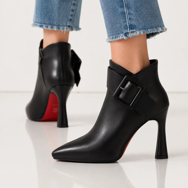 Lorraine | Bottines à talon et grande boucle
