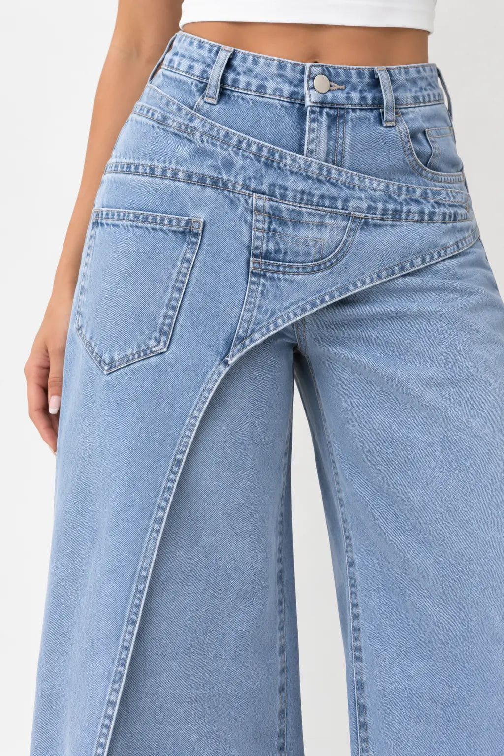 Aurélie | Jean large à empiècement asymétrique