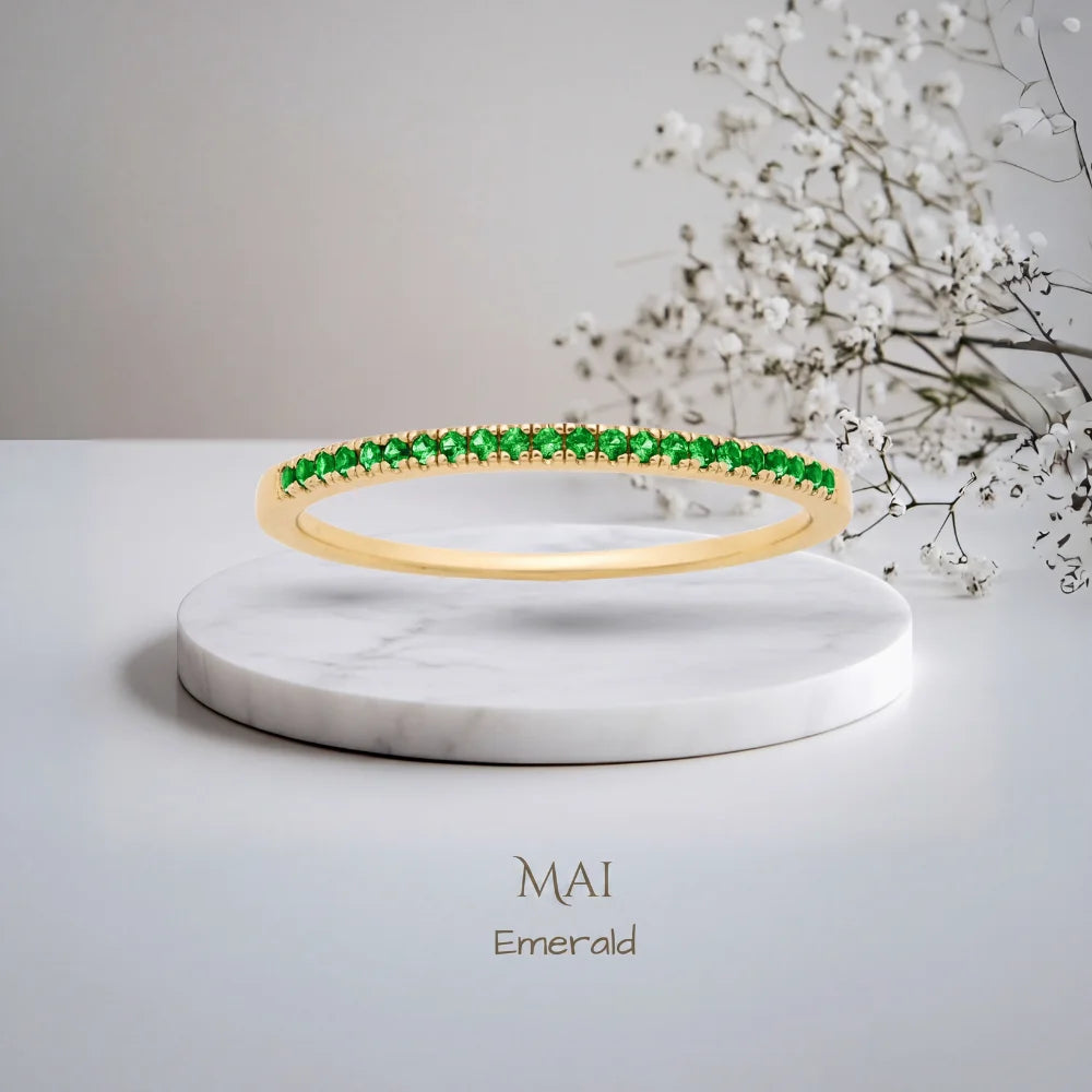 Live Birthstone Ring
