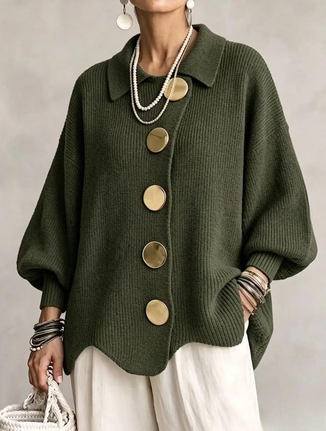 Victoire | Cardigan oversize à gros boutons dorés