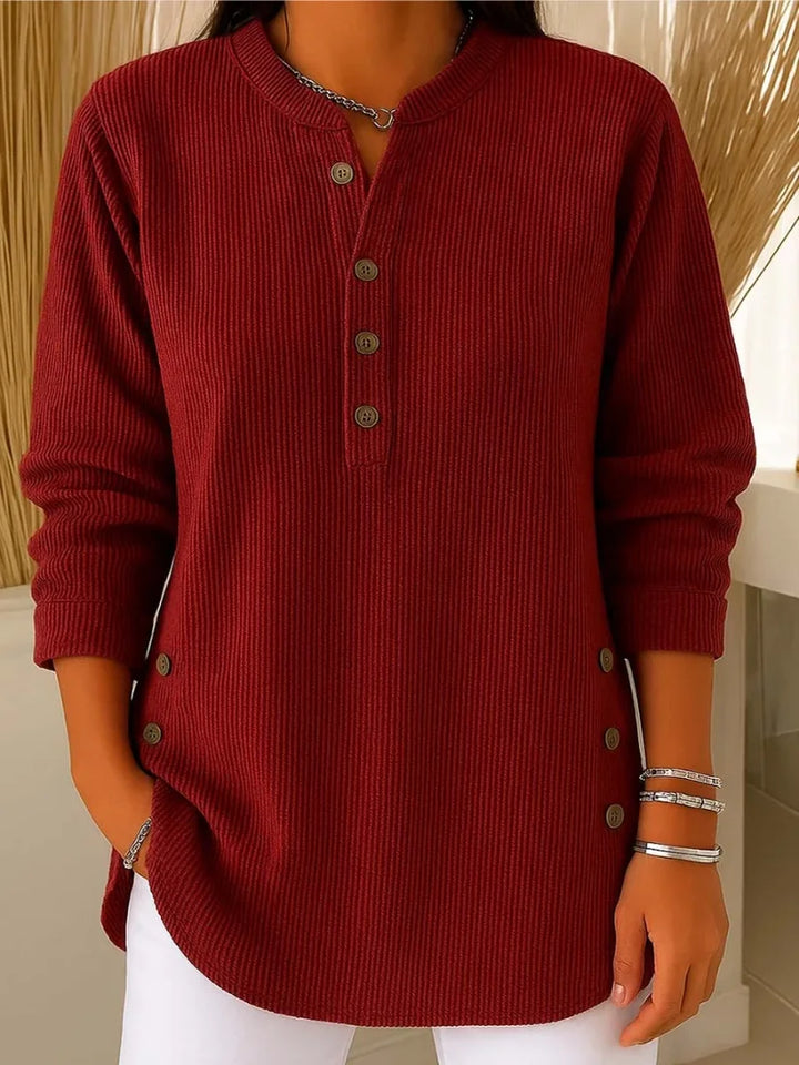 Livia | Pull douillet aux détails boutonnés subtils
