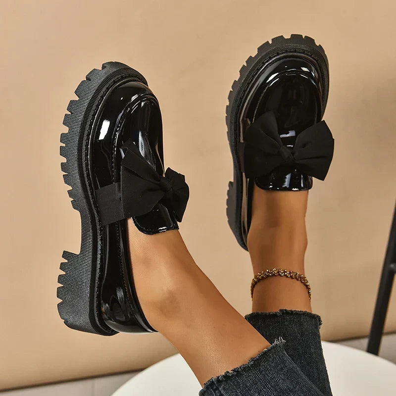 Valentina | Bow Moccasins