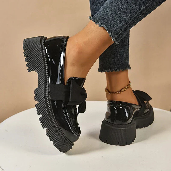 Valentina | Bow Moccasins