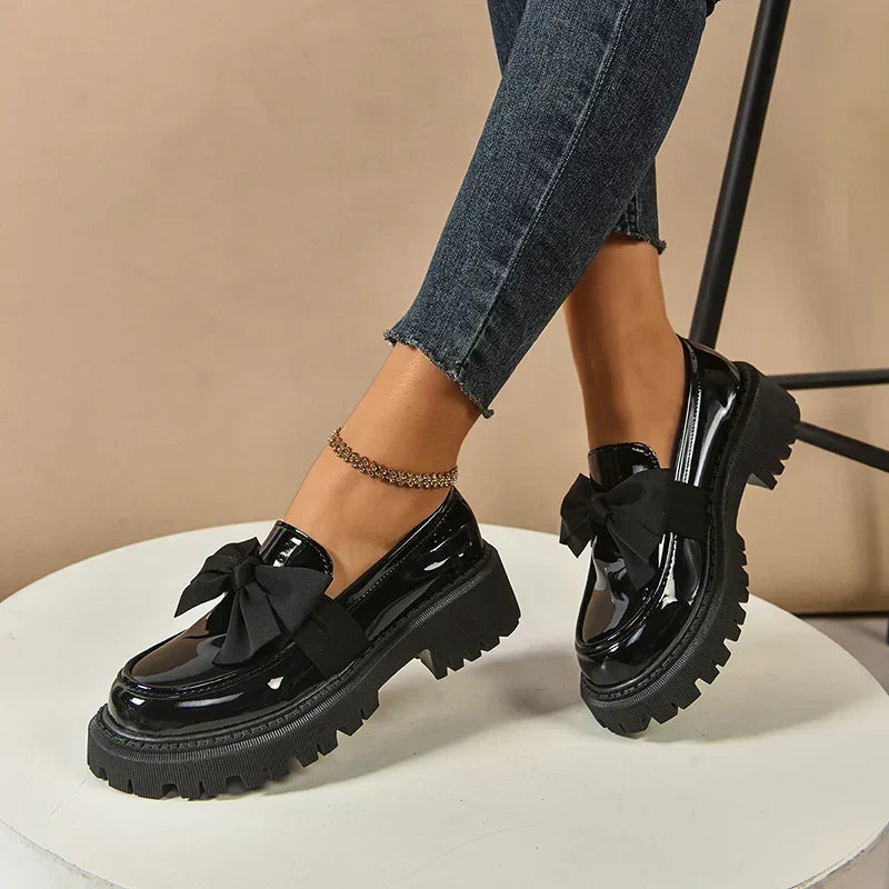 Valentina | Bow Moccasins