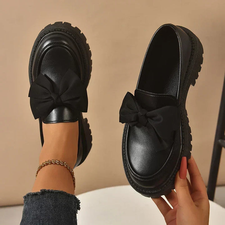 Valentina | Bow Moccasins
