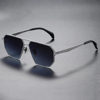 Konrad | Lunettes de soleil de précision en titane