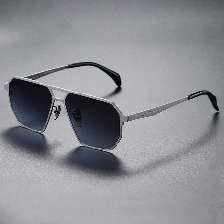 Konrad | Lunettes de soleil de précision en titane