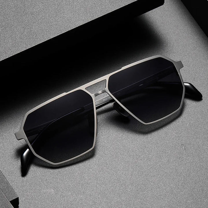 Konrad | Lunettes de soleil de précision en titane