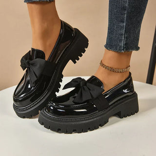 Valentina | Bow Moccasins