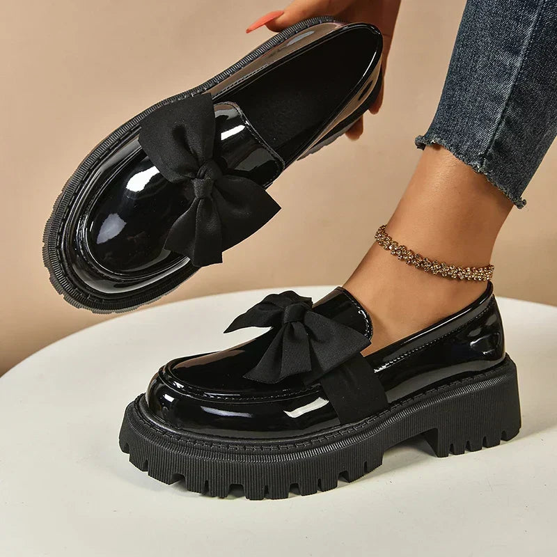 Valentina | Bow Moccasins
