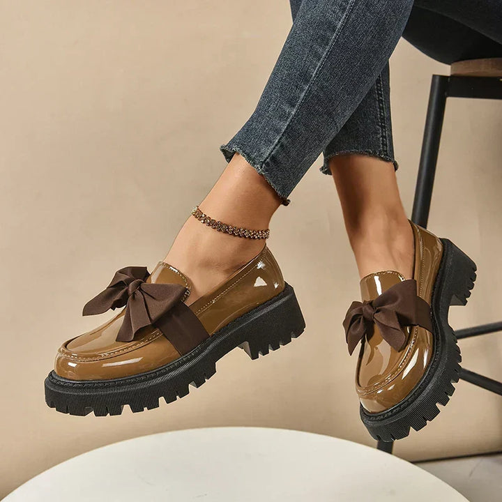 Valentina | Bow Moccasins
