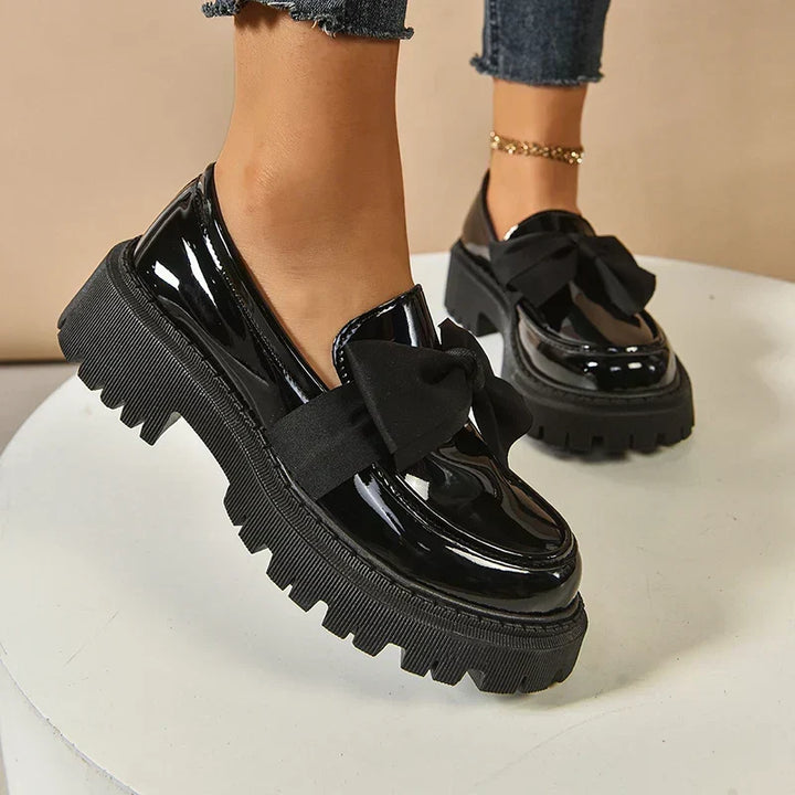 Valentina | Bow Moccasins