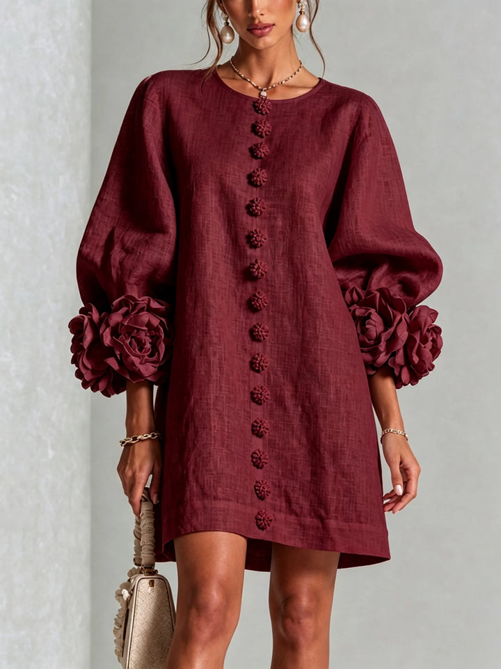 Valentine | Robe courte à boutons fleurs et manches volumineuses