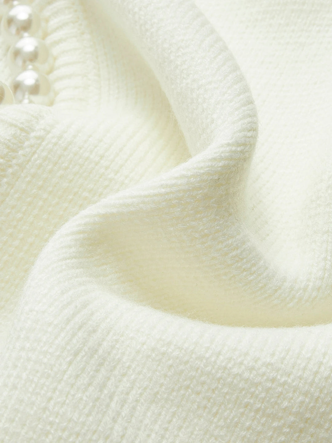 Esther | Cardigan en maille orné de perles