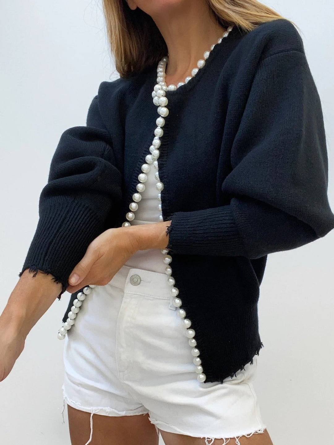 Esther | Cardigan en maille orné de perles