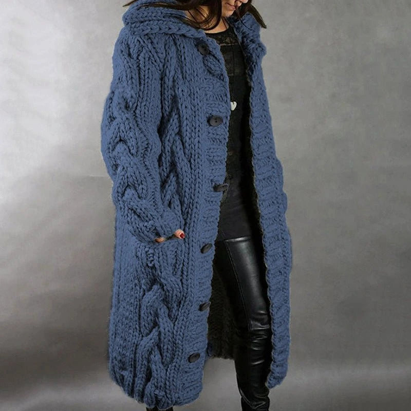 Hermine | Manteau long en grosse maille torsadée à capuche