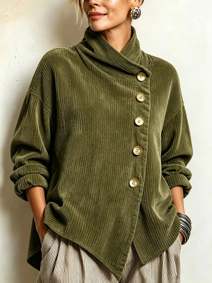 Philippa | Pull asymétrique boutonné à col montant