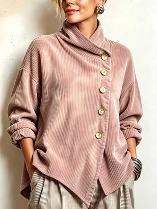 Philippa | Pull asymétrique boutonné à col montant