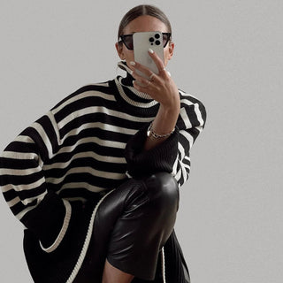 Prune | Pull oversize col montant à rayures