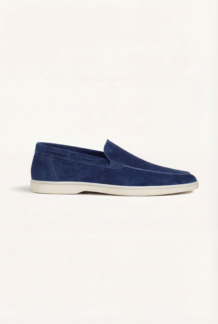 FLAT LOAFER