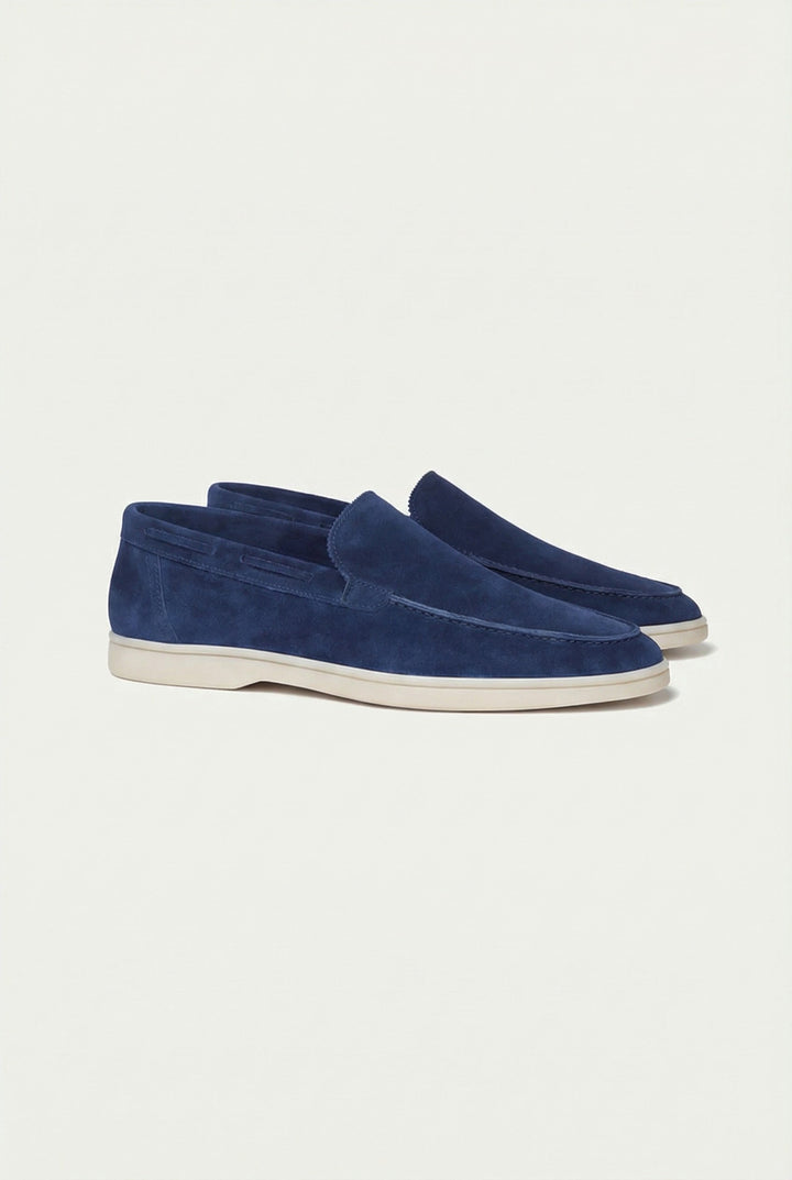 FLAT LOAFER