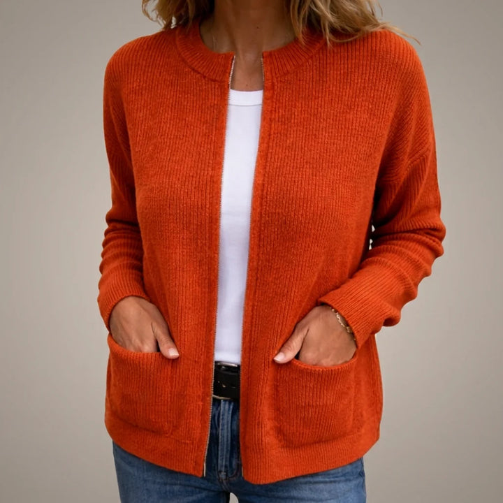 Blanche | Gilet zippé en maille douce
