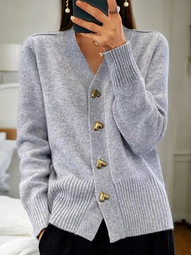 Cyrielle | Gilet en maille à boutons cœur