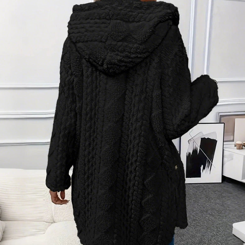 Évelyne | Veste longue à capuche boutonnée effet peluche