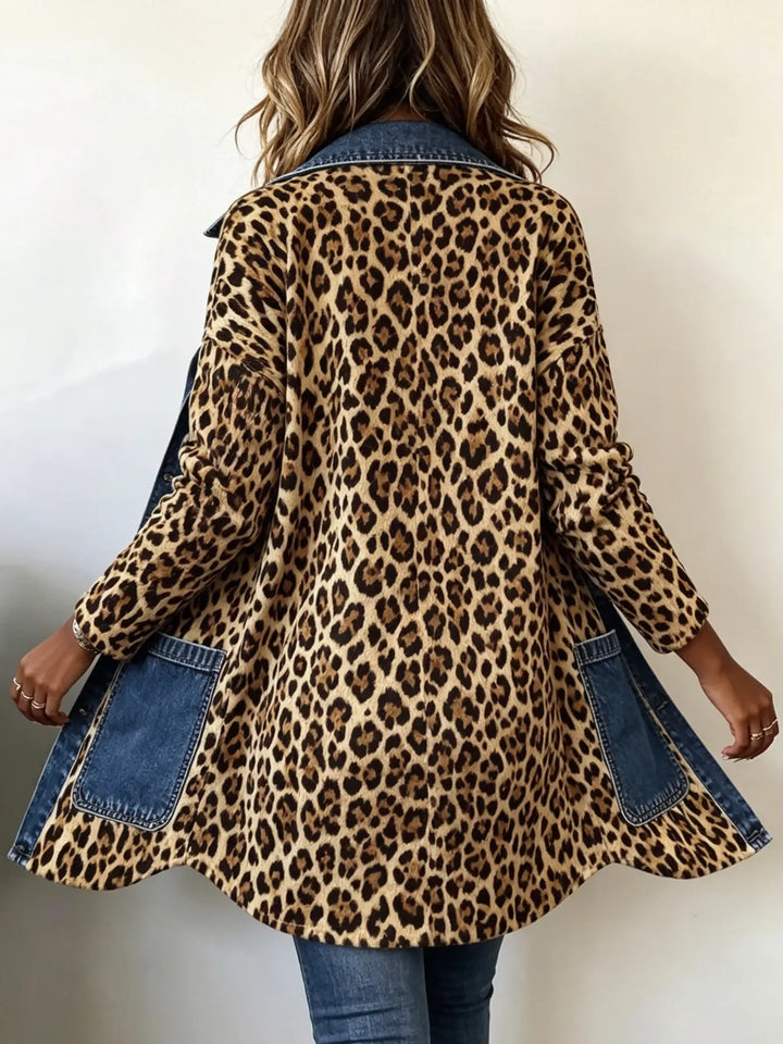 Madeleine | Veste longue imprimé léopard à empiècements denim contrastés