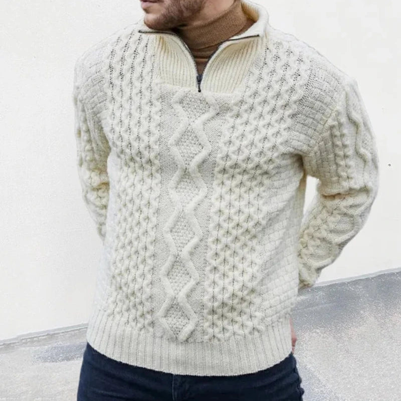 Marin | Pull col montant zippé en grosse maille torsadée