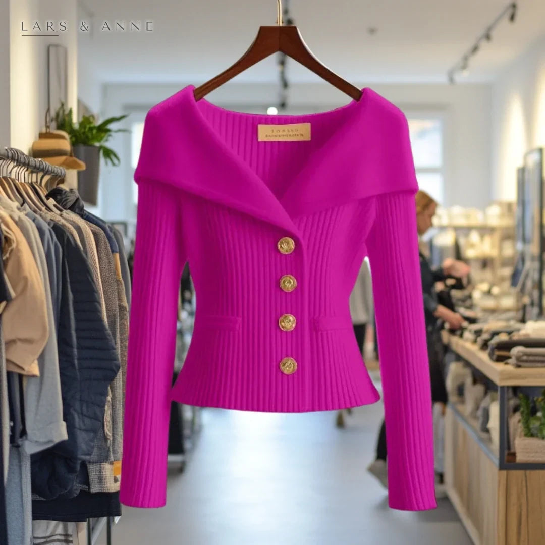 Quitterie – gilet cintré en maille côtelée à boutons