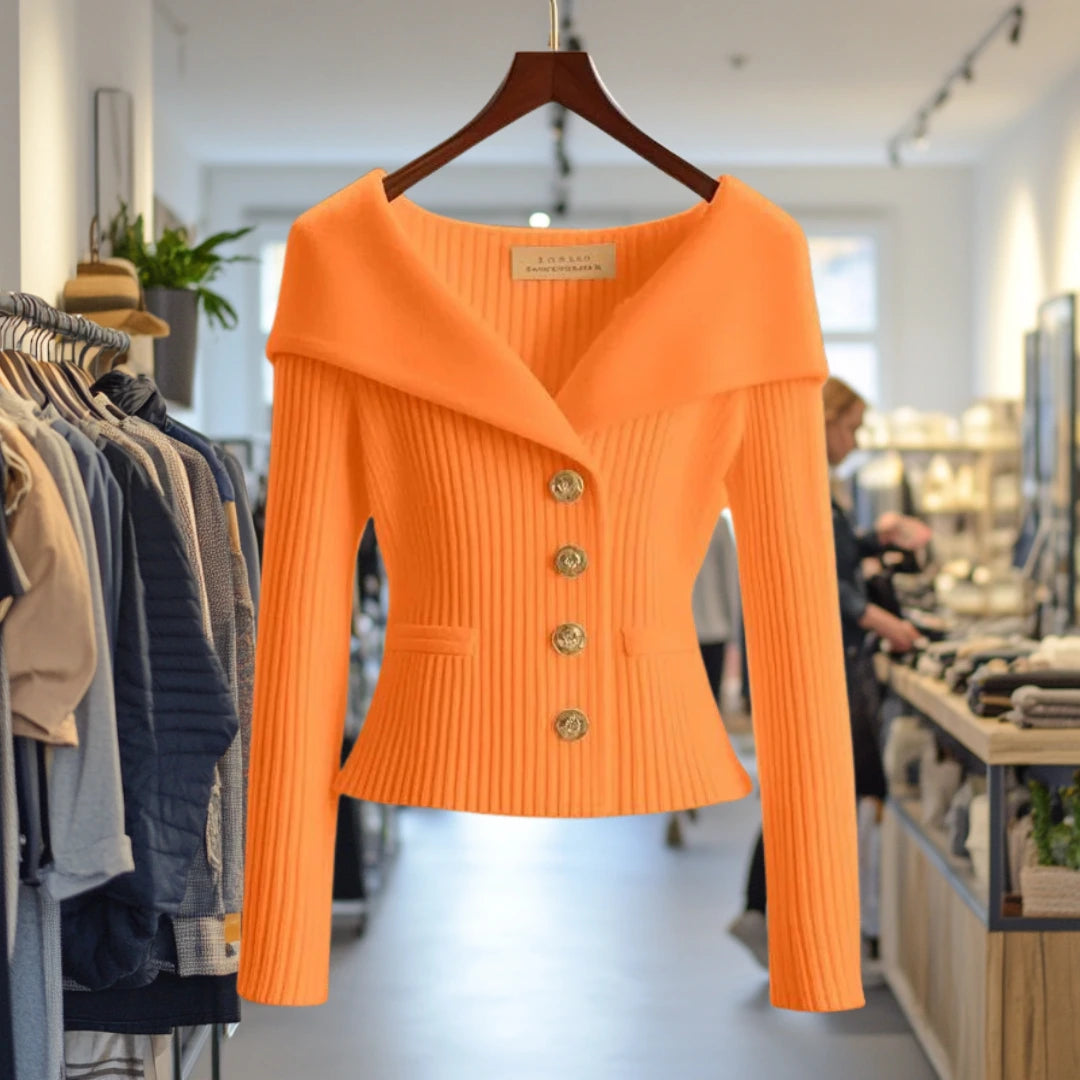 Quitterie – gilet cintré en maille côtelée à boutons