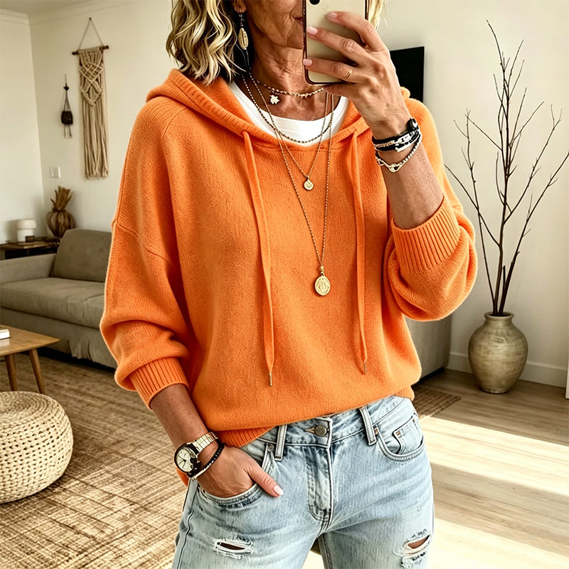 Romy | Pull à capuche en maille douce