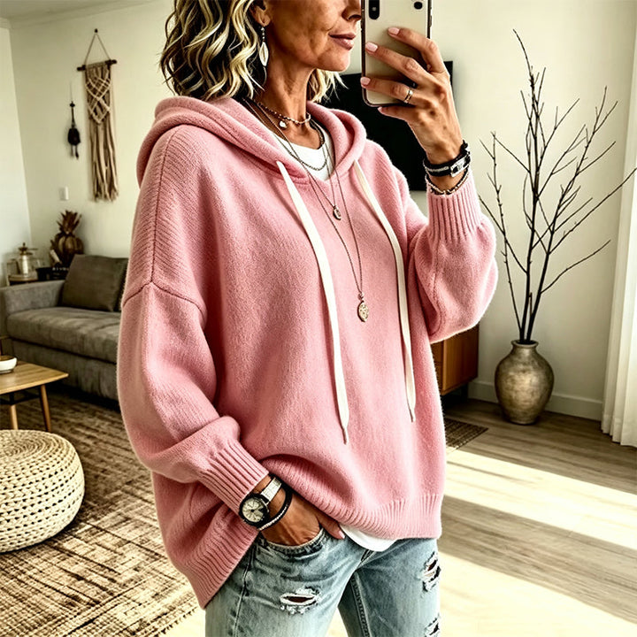 Romy | Pull à capuche en maille douce